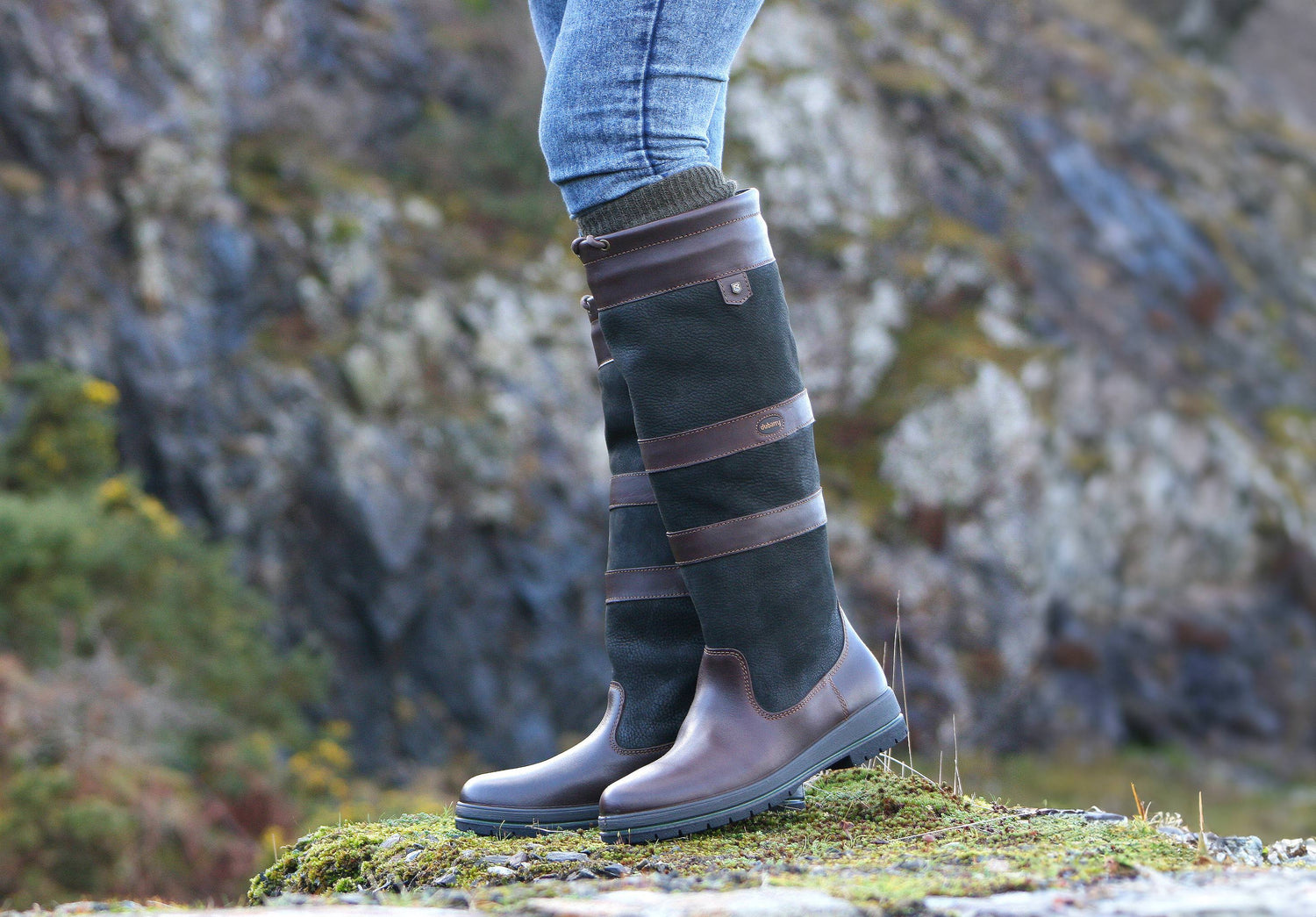 Guêtres demi-rondes en cuir avec bande velcro WeldLine Guêtres demi-rondes en cuir avec bande velcro WeldLine